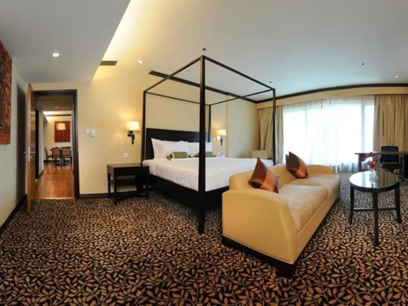 Micasa All Suites Hotel Kuala Lumpur Bagian luar foto Suite