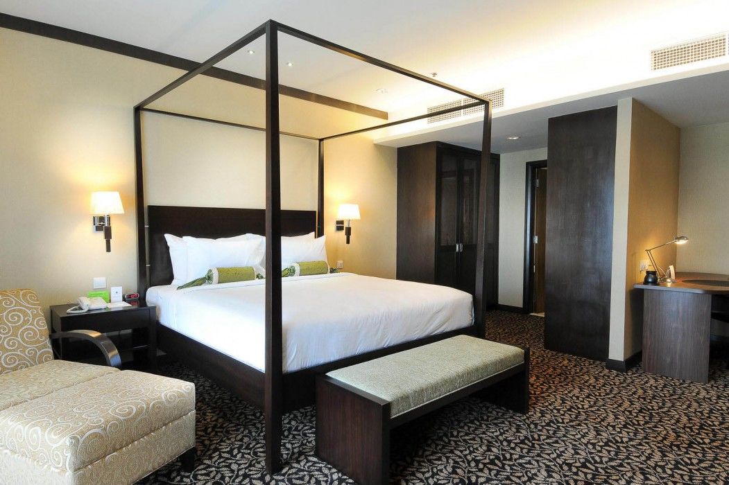 Micasa All Suites Hotel Kuala Lumpur Bagian luar foto A bedroom at the hotel